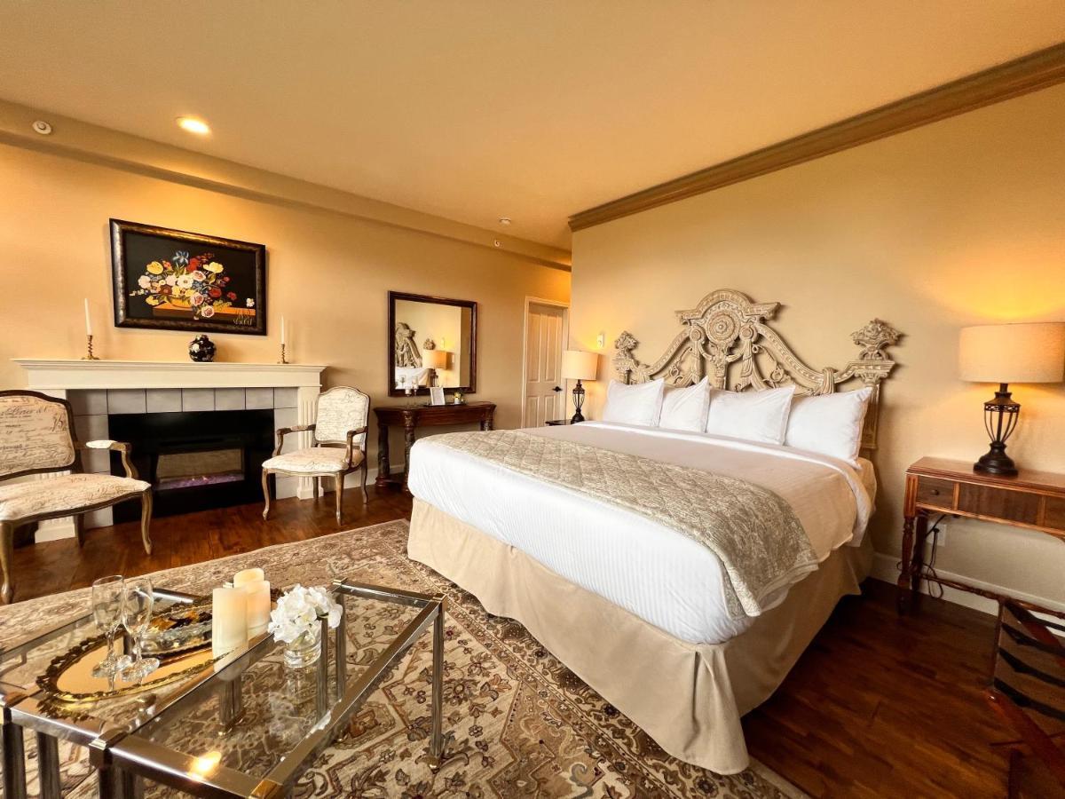 Woodstone Manor Inc. Hotel Sturdies Bay Ngoại thất bức ảnh