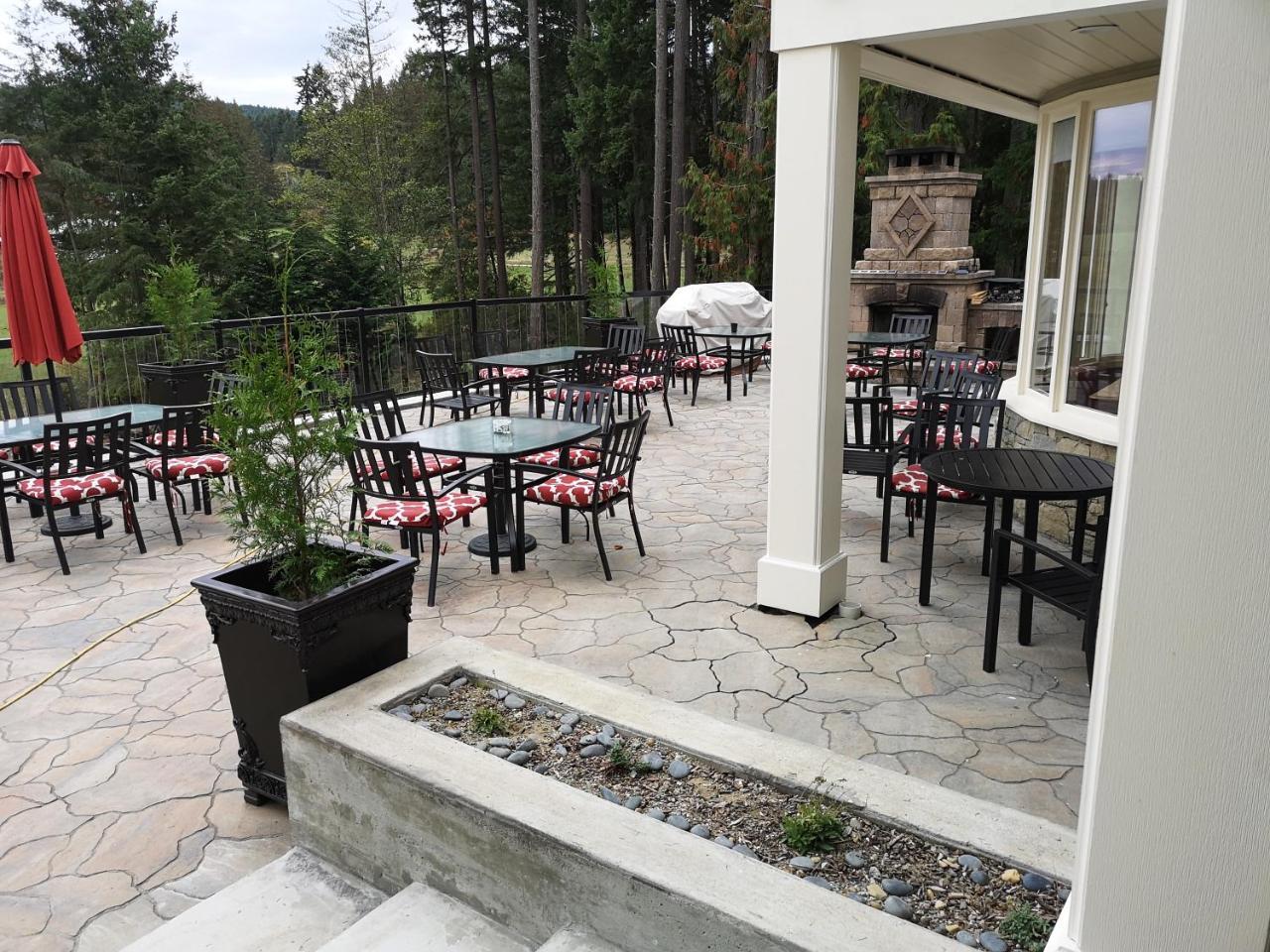 Woodstone Manor Inc. Hotel Sturdies Bay Ngoại thất bức ảnh